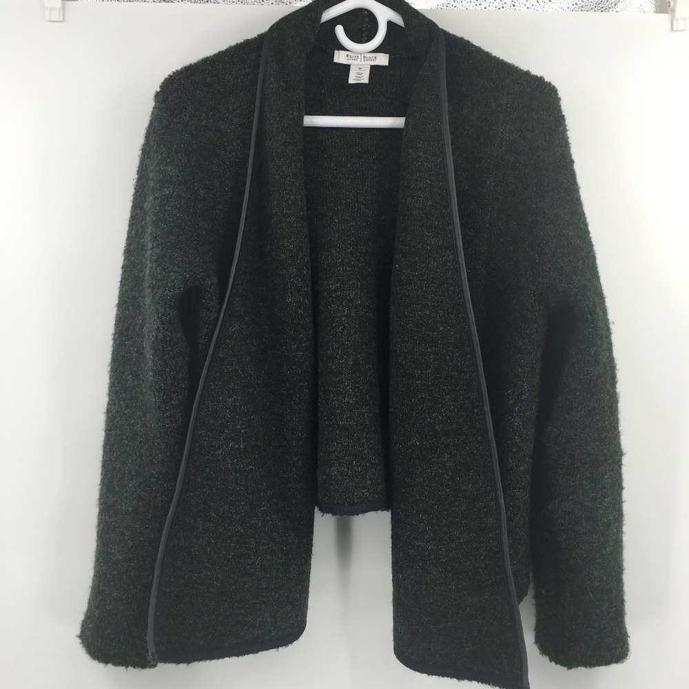 White House Black Market open‎ front cardigan MD